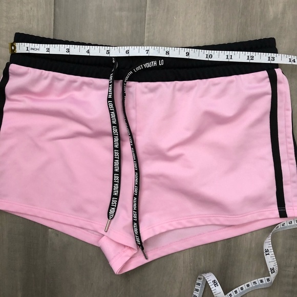 FOREVER21 Pink Lost Youth Graphic Shorts - Picture 2 of 4
